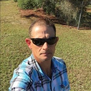 Meet your Posher, Kenneth